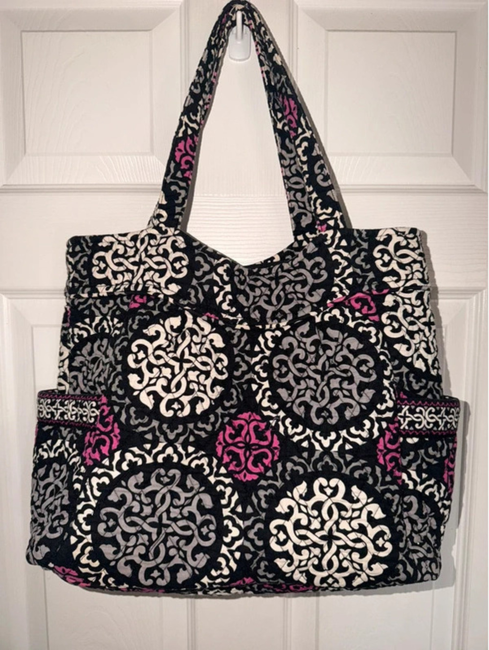 Vera Bradley Large Shoulder Tote Bag Black Gray Pink Medallion Floral